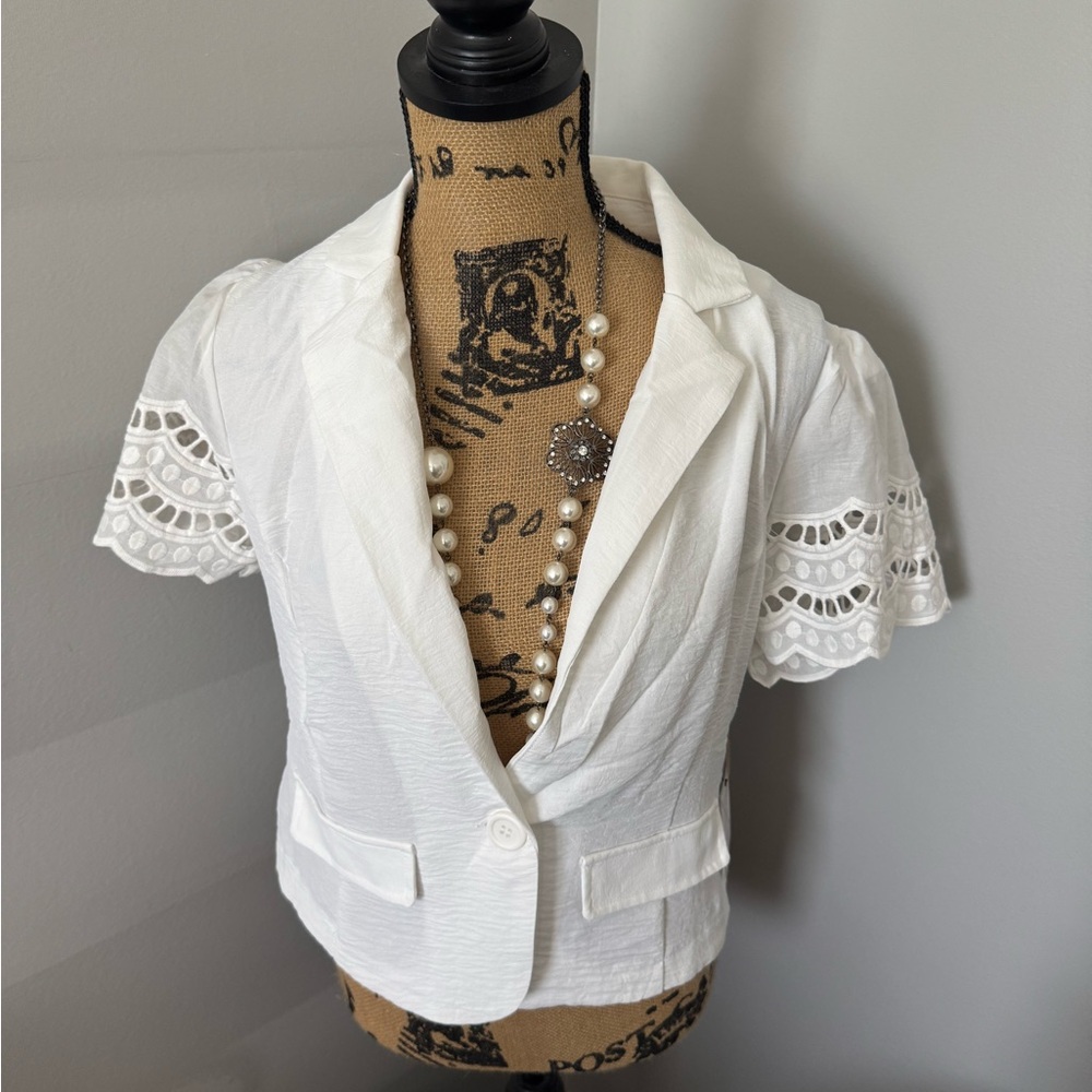 White Eyelet Sleeve Jacket
